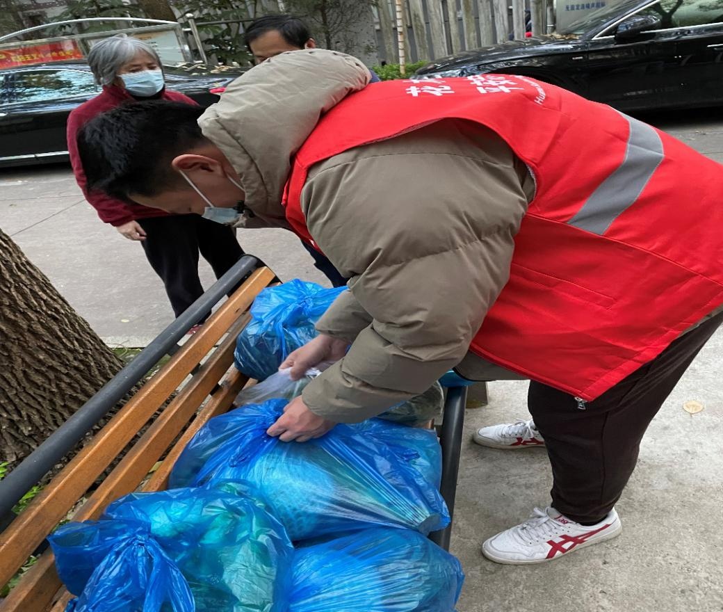 深圳24小时高价回收医保小额(医保小额提取代办600以内)